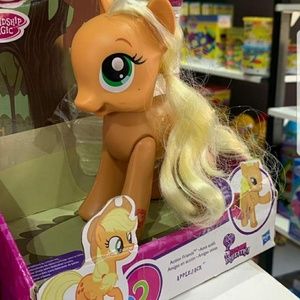 Meet your Posher, Enas